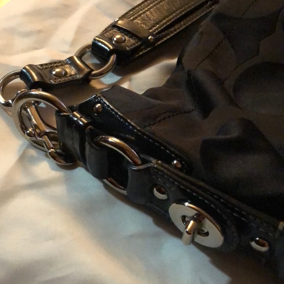 100% Authentic Coach Shoulder bag - Picture 2 of 6